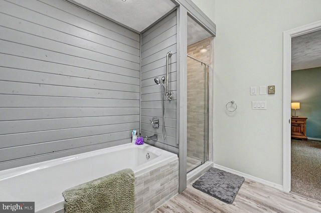 154 MOSHANNON DR, Pocono Lake, PA 18347