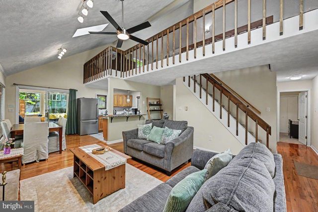 154 MOSHANNON DR, Pocono Lake, PA 18347