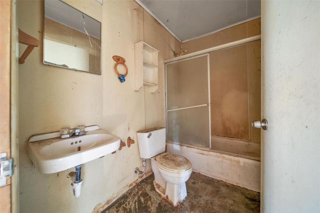 12709 Powell Lane, Houston, TX 77015