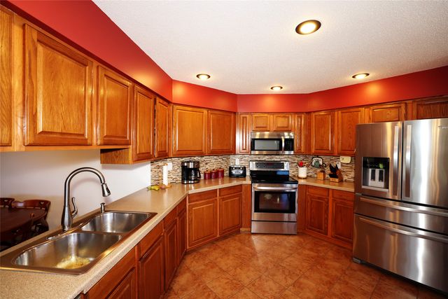 713 Edgewood Lane, Madrid, IA 50156
