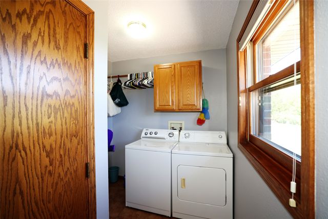 713 Edgewood Lane, Madrid, IA 50156