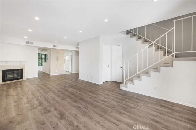 5404 Quakertown 5, Woodland Hills, CA 91364