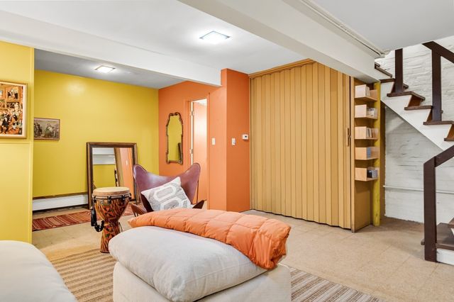 11 Sparks Street, Cambridge, MA 02138