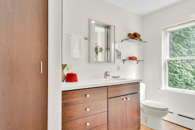 11 Sparks Street, Cambridge, MA 02138