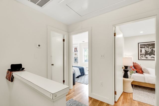 11 Sparks Street, Cambridge, MA 02138