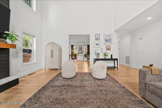 101 Vanore Road, West End, NC 27376