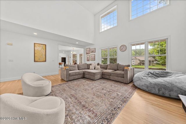 101 Vanore Road, West End, NC 27376