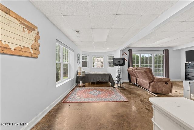 101 Vanore Road, West End, NC 27376