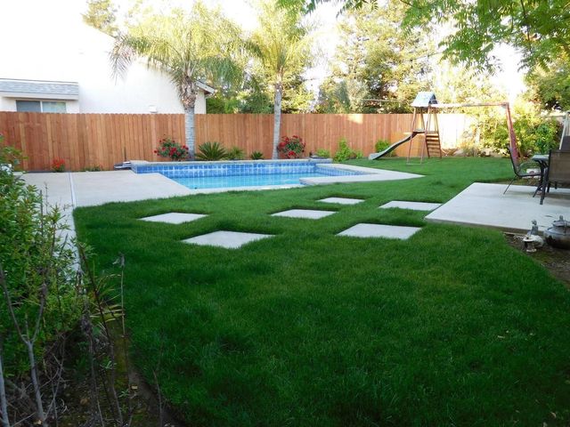 1877 E Turnberry Avenue, Fresno, CA 93730