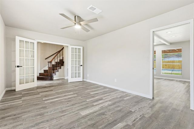 16438 Glenshannon Drive, Houston, TX 77059