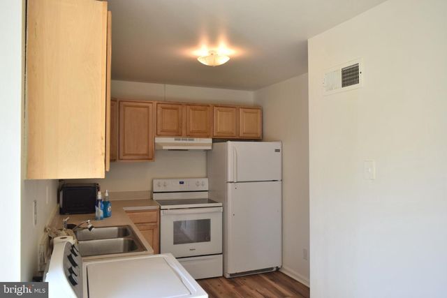 106 HUGHEY CT, Fredericksburg, VA 22401
