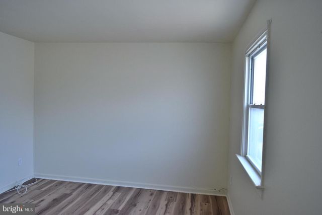 106 HUGHEY CT, Fredericksburg, VA 22401