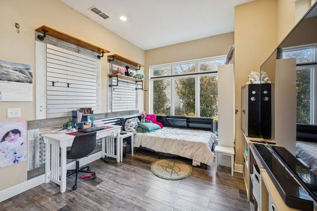 1035 Avery Park Dr, Smyrna, TN 37167