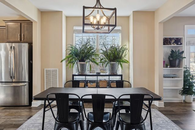 1035 Avery Park Dr, Smyrna, TN 37167