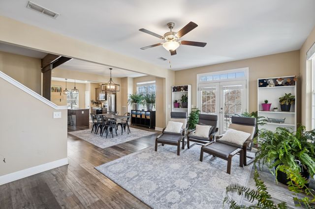 1035 Avery Park Dr, Smyrna, TN 37167