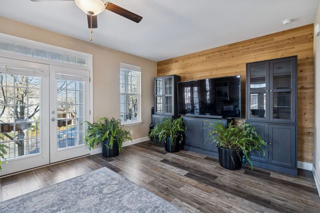 1035 Avery Park Dr, Smyrna, TN 37167