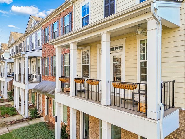 1035 Avery Park Dr, Smyrna, TN 37167