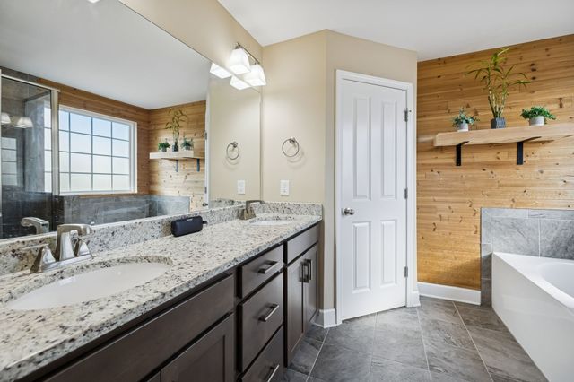 1035 Avery Park Dr, Smyrna, TN 37167