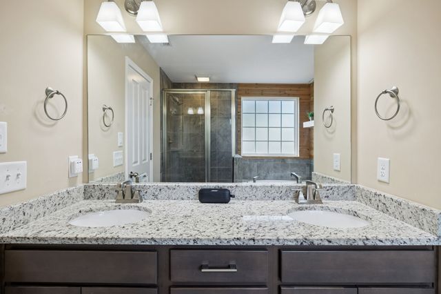 1035 Avery Park Dr, Smyrna, TN 37167