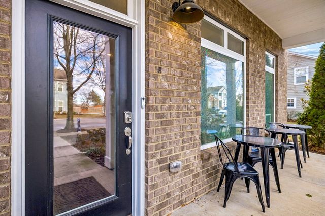 1035 Avery Park Dr, Smyrna, TN 37167