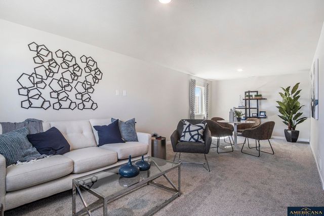 10710 Portage Drive, Papillion, NE 68046