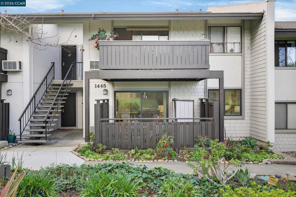 Image 28 of property listing at 1445 1445 Marchbanks Dr 2, Walnut Creek, CA 94598