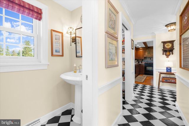 311 GREEN LN, Reading, PA 19601