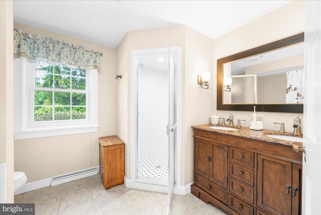 311 GREEN LN, Reading, PA 19601
