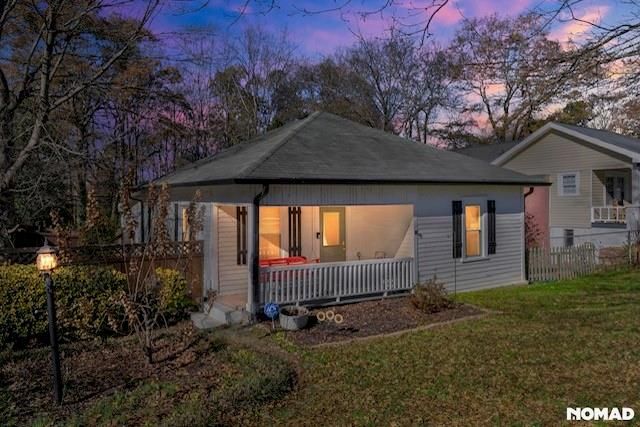 2218 Dunseath Avenue NW, Atlanta, GA 30318