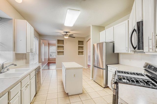 12831 Pheasant Lake Court, Houston, TX 77041