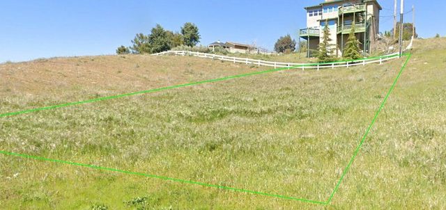 42624 Arrowrock Drive, Lake Elizabeth, CA 93532