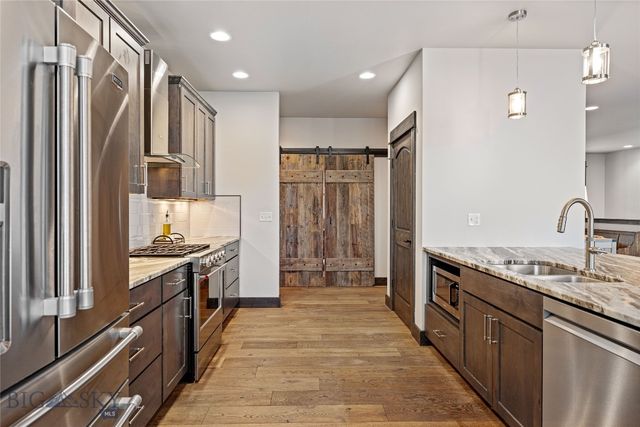 17 Blazer Trail, Bozeman, MT 59718