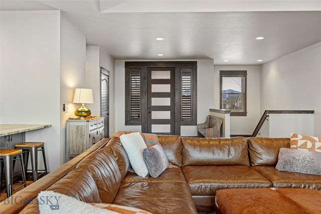 17 Blazer Trail, Bozeman, MT 59718