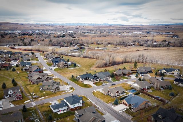 17 Blazer Trail, Bozeman, MT 59718