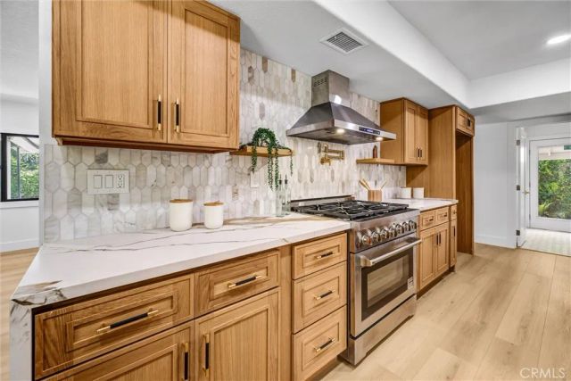 17782 Arbolada, Tustin, CA 92780