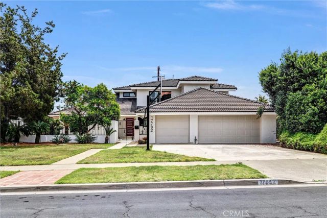 17782 Arbolada, Tustin, CA 92780