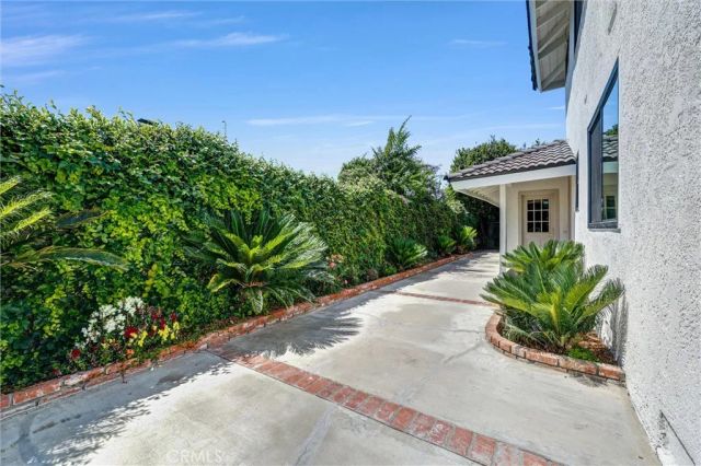 17782 Arbolada, Tustin, CA 92780