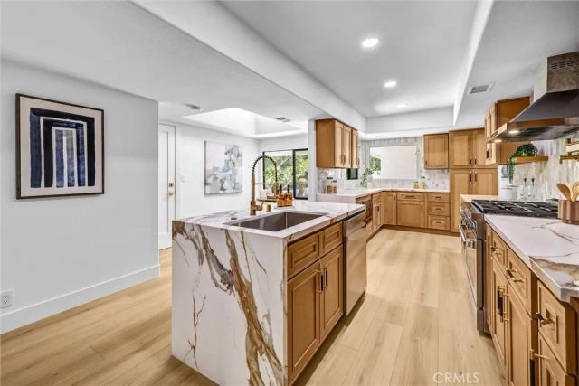 17782 Arbolada, Tustin, CA 92780