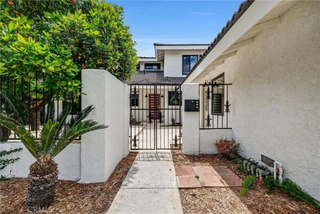 17782 Arbolada, Tustin, CA 92780