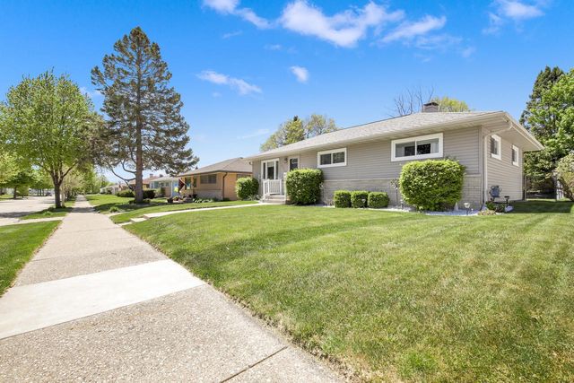 6021 Kirkwood AVENUE, Cudahy, WI 53110