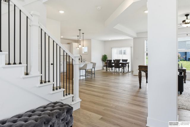 12619 Carpenter Street, Papillion, NE 68138