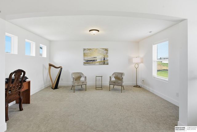 12619 Carpenter Street, Papillion, NE 68138