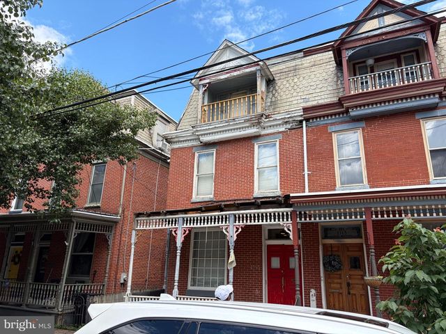 1715 GREEN ST, Harrisburg, PA 17102