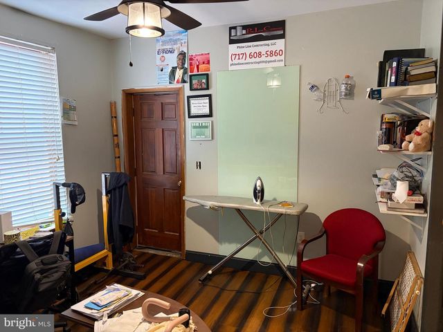 1715 GREEN ST, Harrisburg, PA 17102