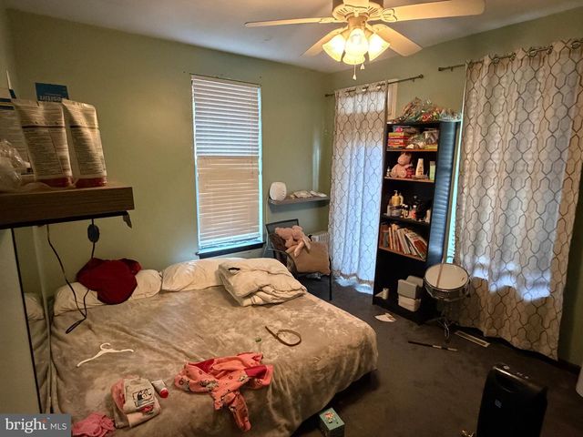 1715 GREEN ST, Harrisburg, PA 17102