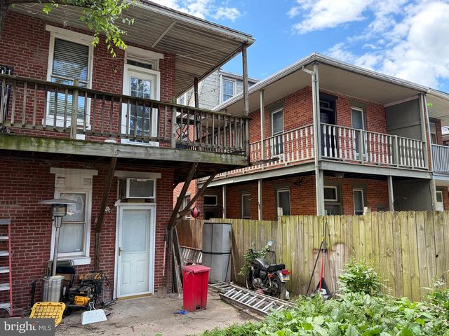 1715 GREEN ST, Harrisburg, PA 17102
