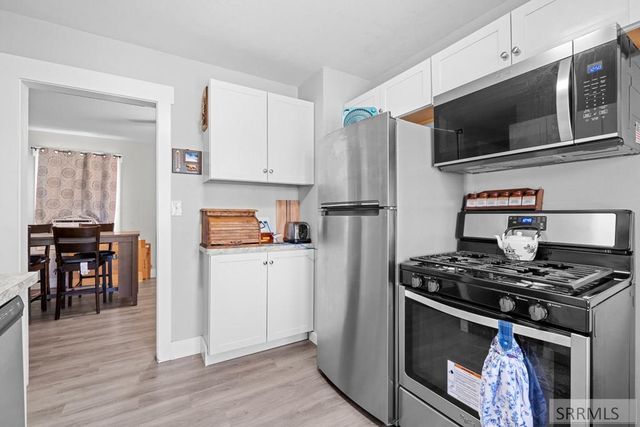 285 Lomax Street, Idaho Falls, ID 83401