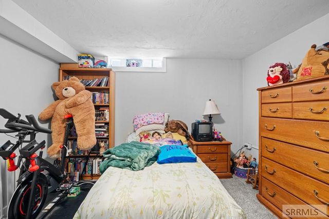 285 Lomax Street, Idaho Falls, ID 83401