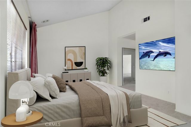 618 Warwick Avenue, Thousand Oaks, CA 91360