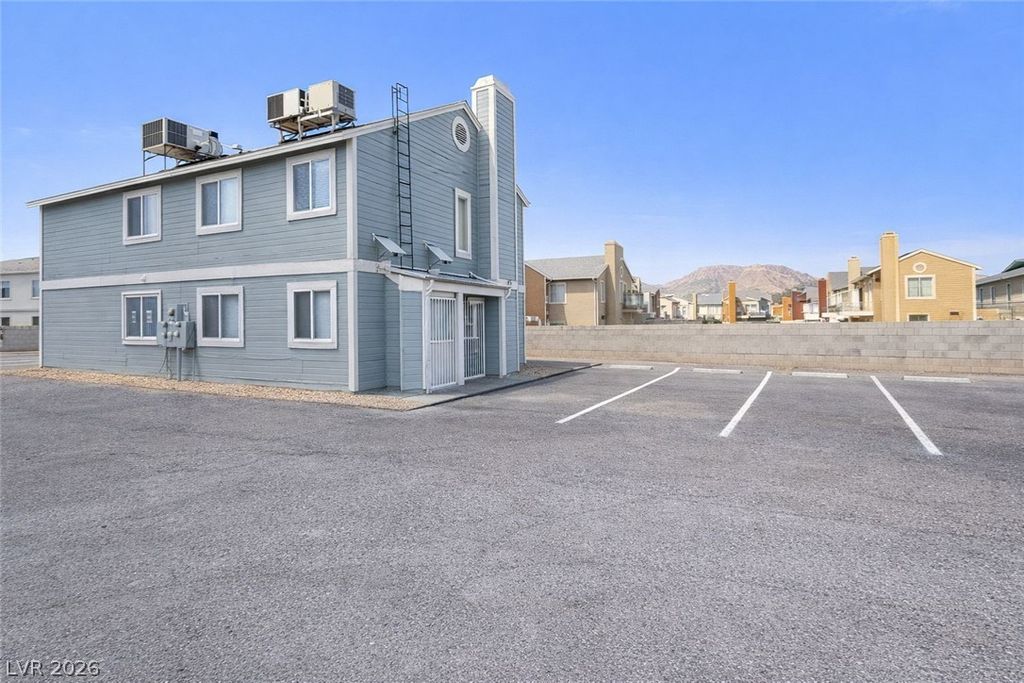 Image 4 of property listing at 4217 Middlesex Avenue, Las Vegas, NV 89110